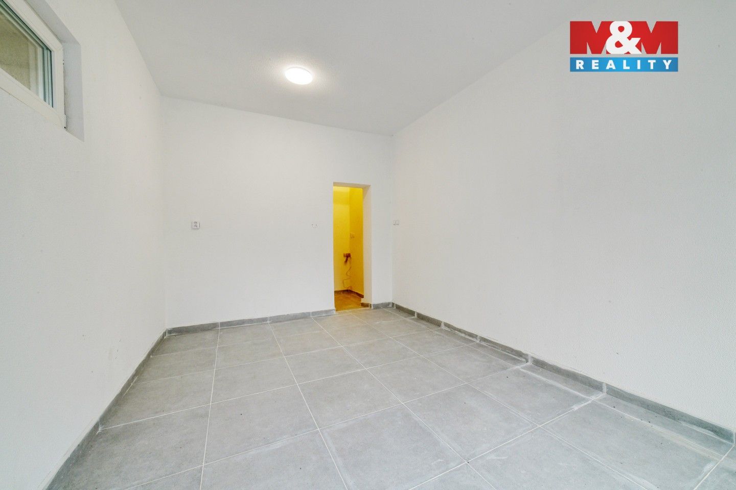 Pronájem komerčního prostoru 22 m² - foto 12