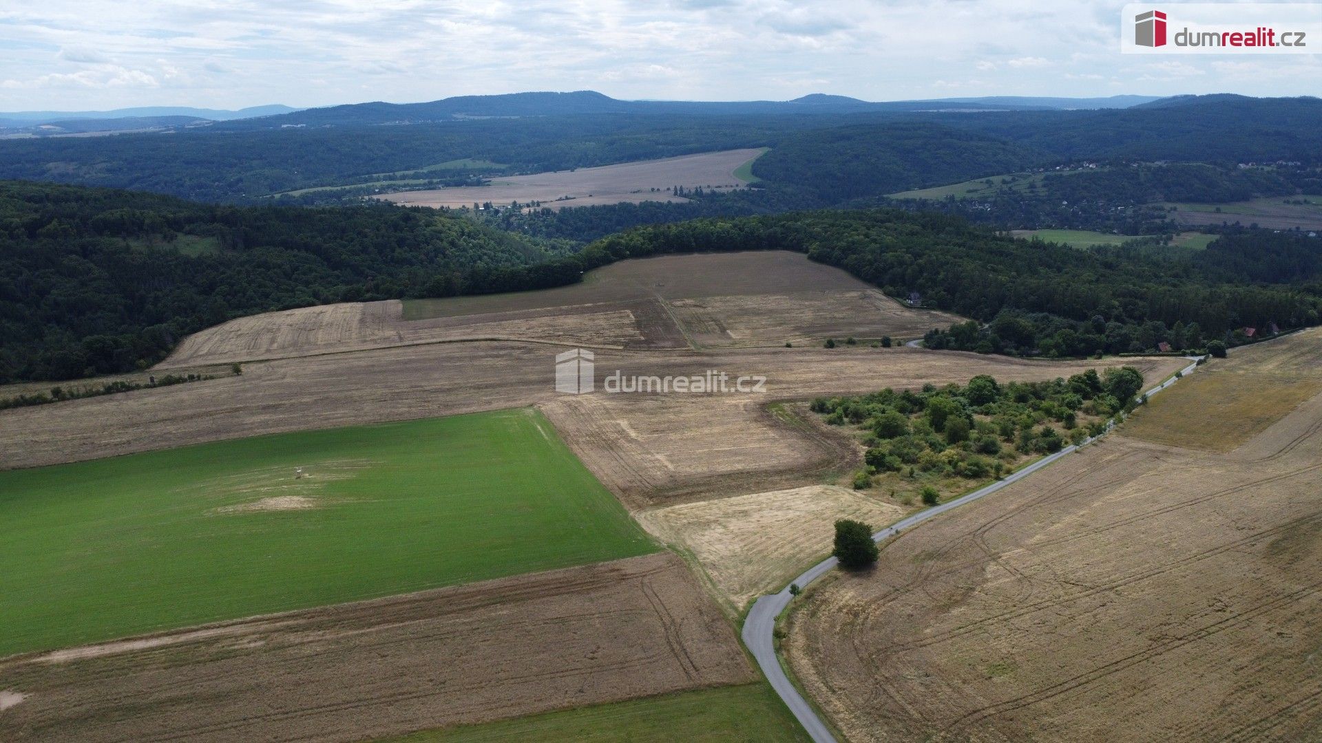 Prodej nemovitosti 3943 m² - foto 23