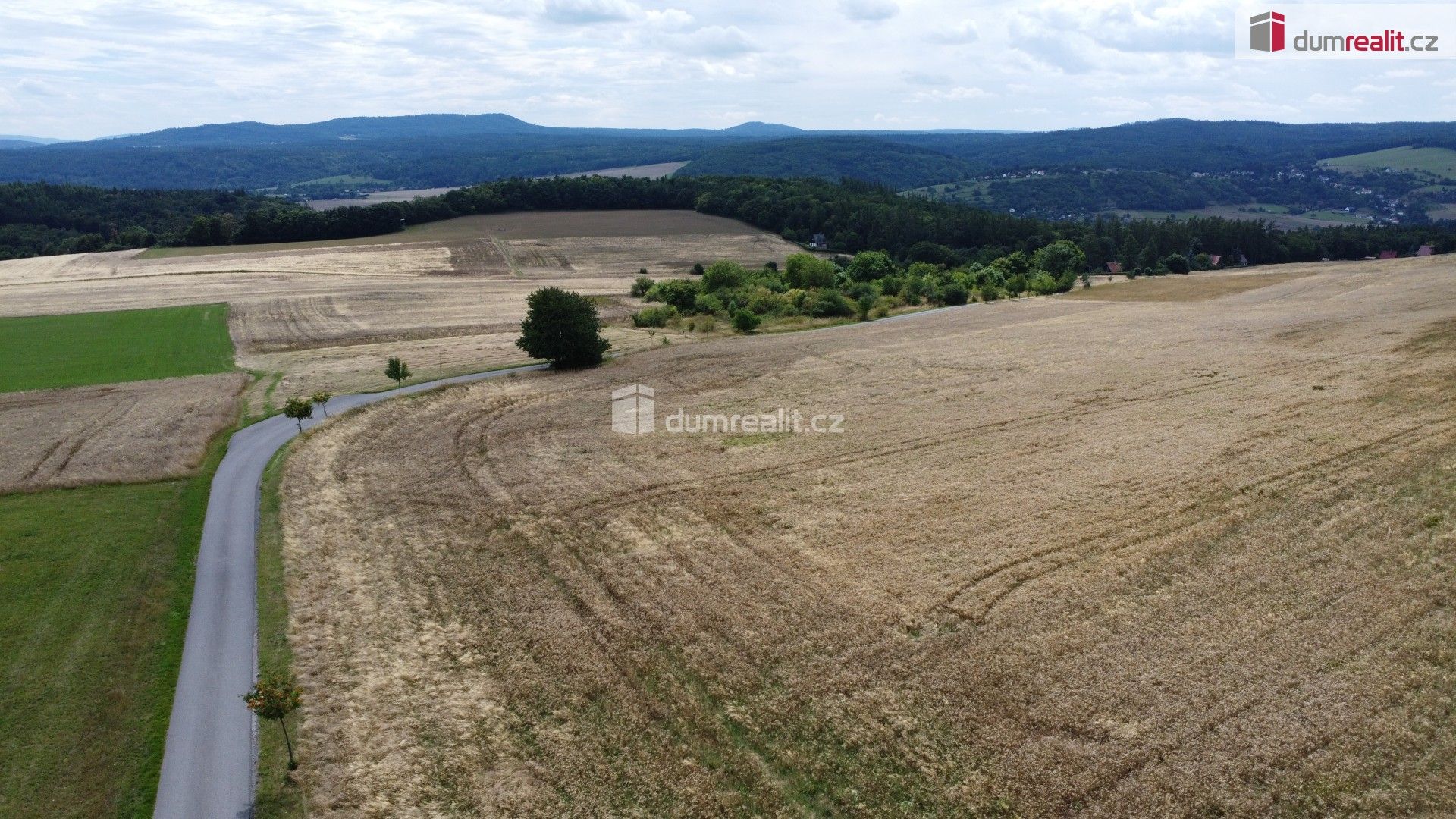 Prodej nemovitosti 3943 m² - foto 27