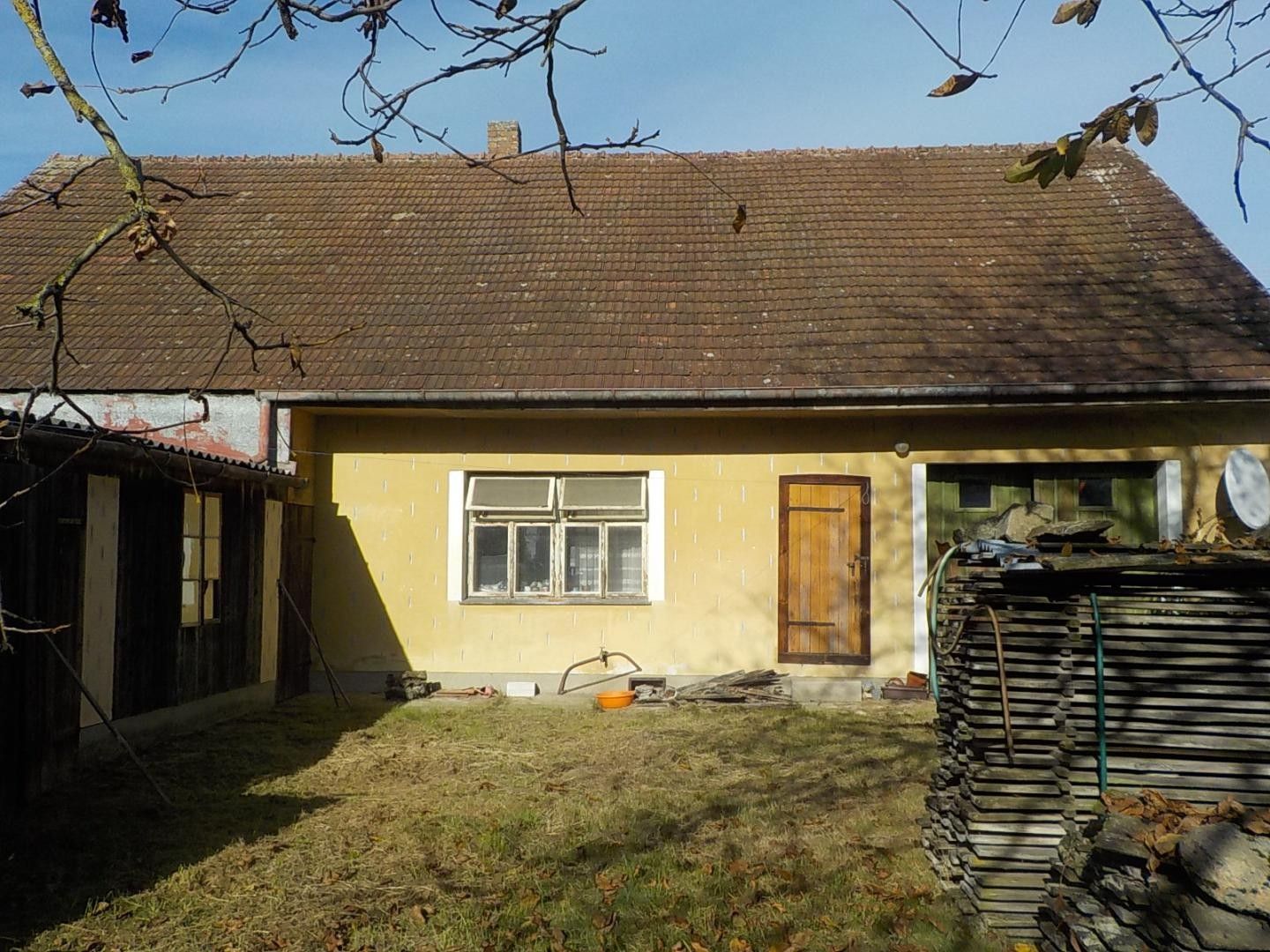 Prodej domu 200 m² - foto 1