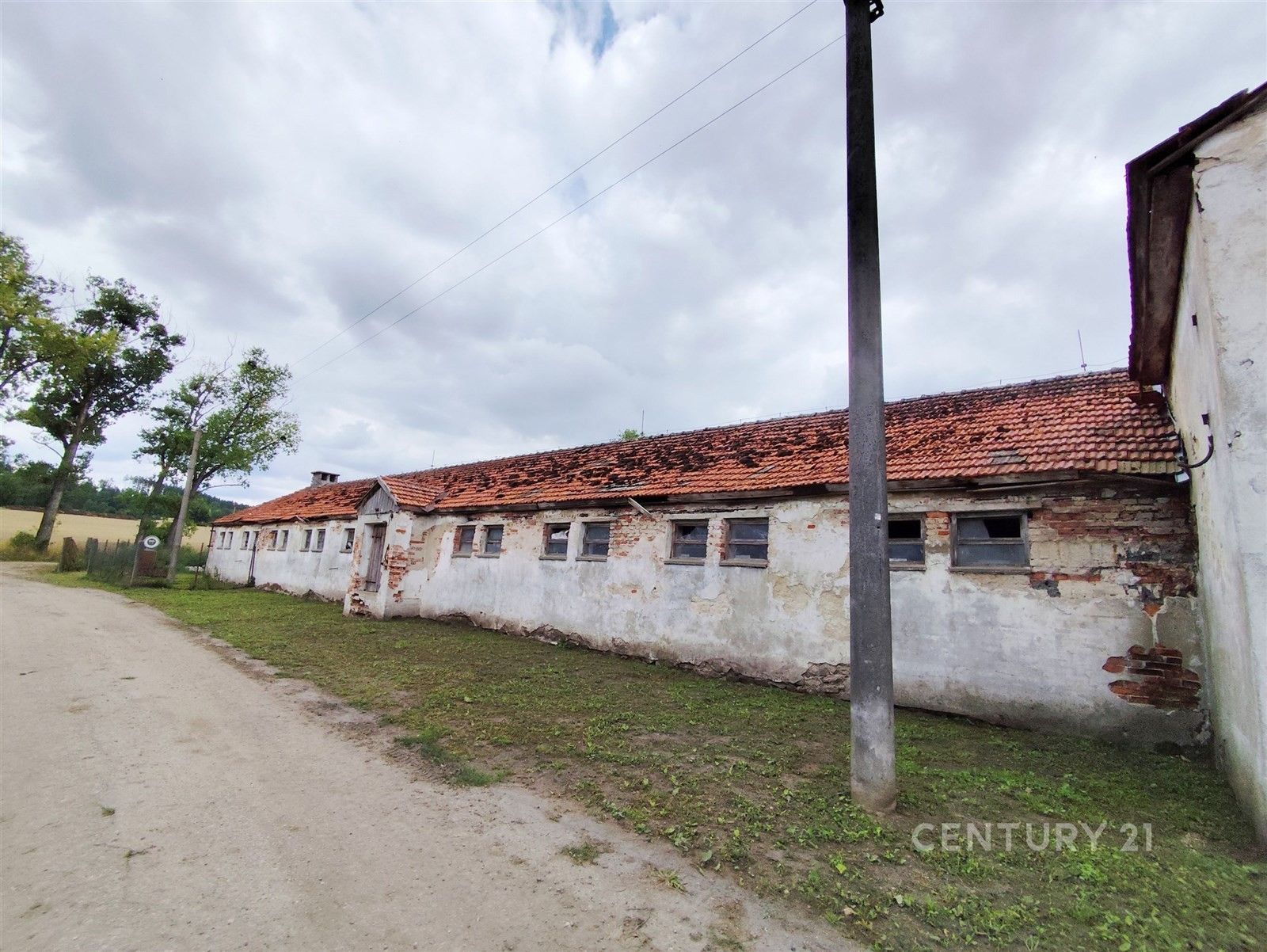Prodej komerčního prostoru 350 m² - foto 4