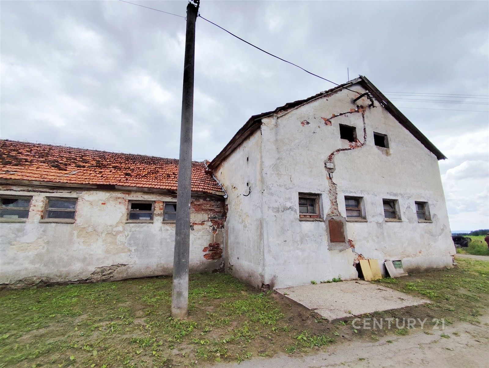 Prodej komerčního prostoru 350 m² - foto 5