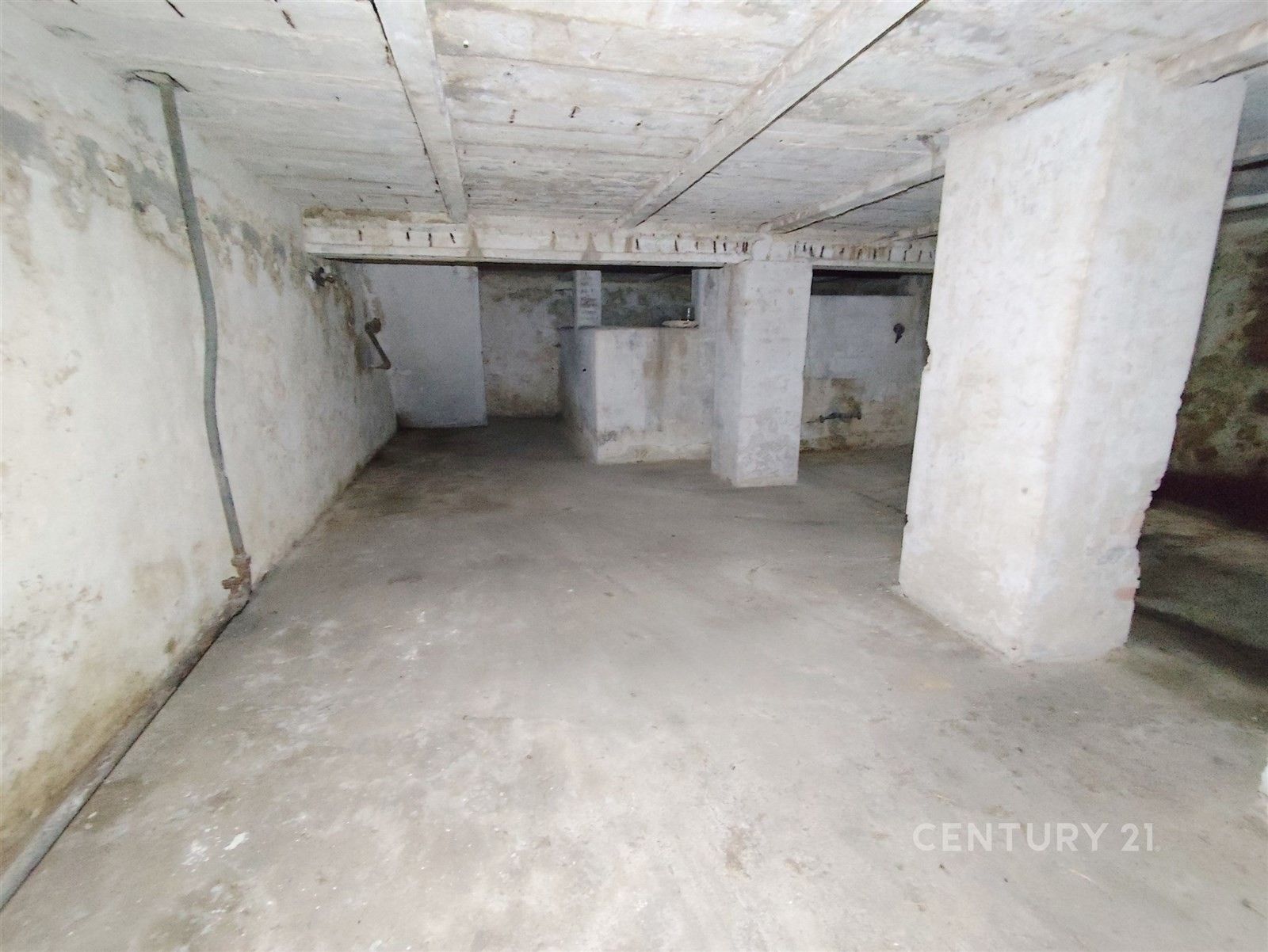 Prodej komerčního prostoru 350 m² - foto 17