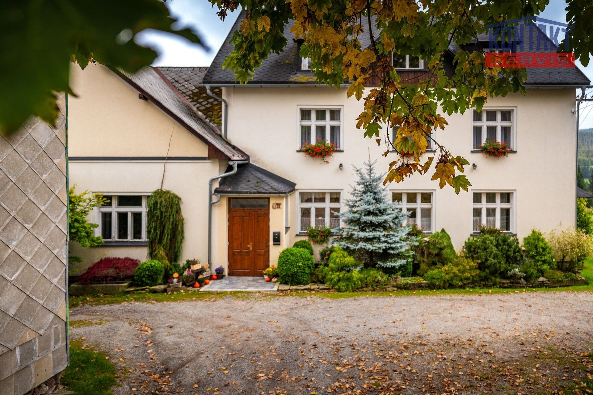 Prodej komerčního prostoru 660 m² - foto 3