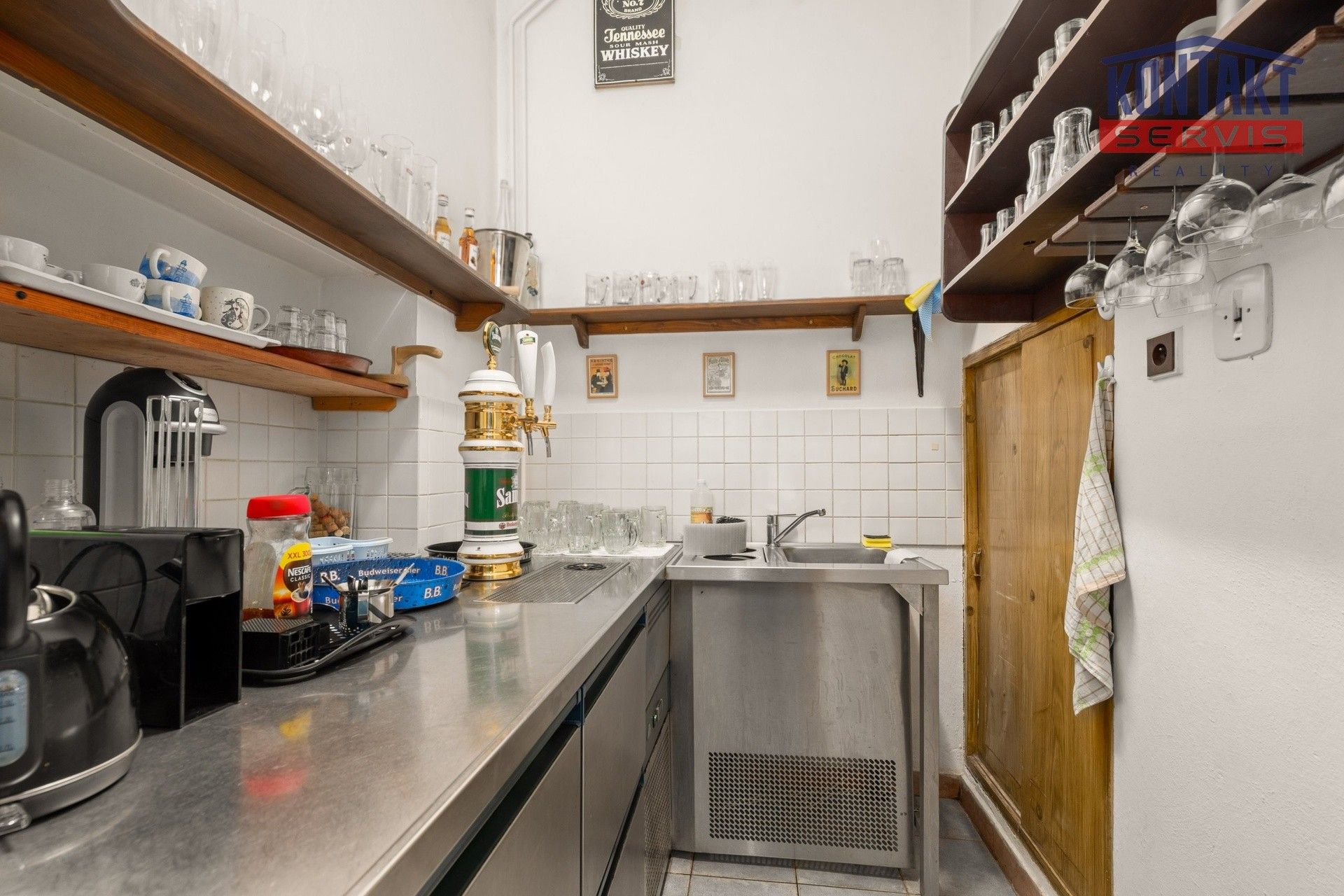 Prodej komerčního prostoru 660 m² - foto 17