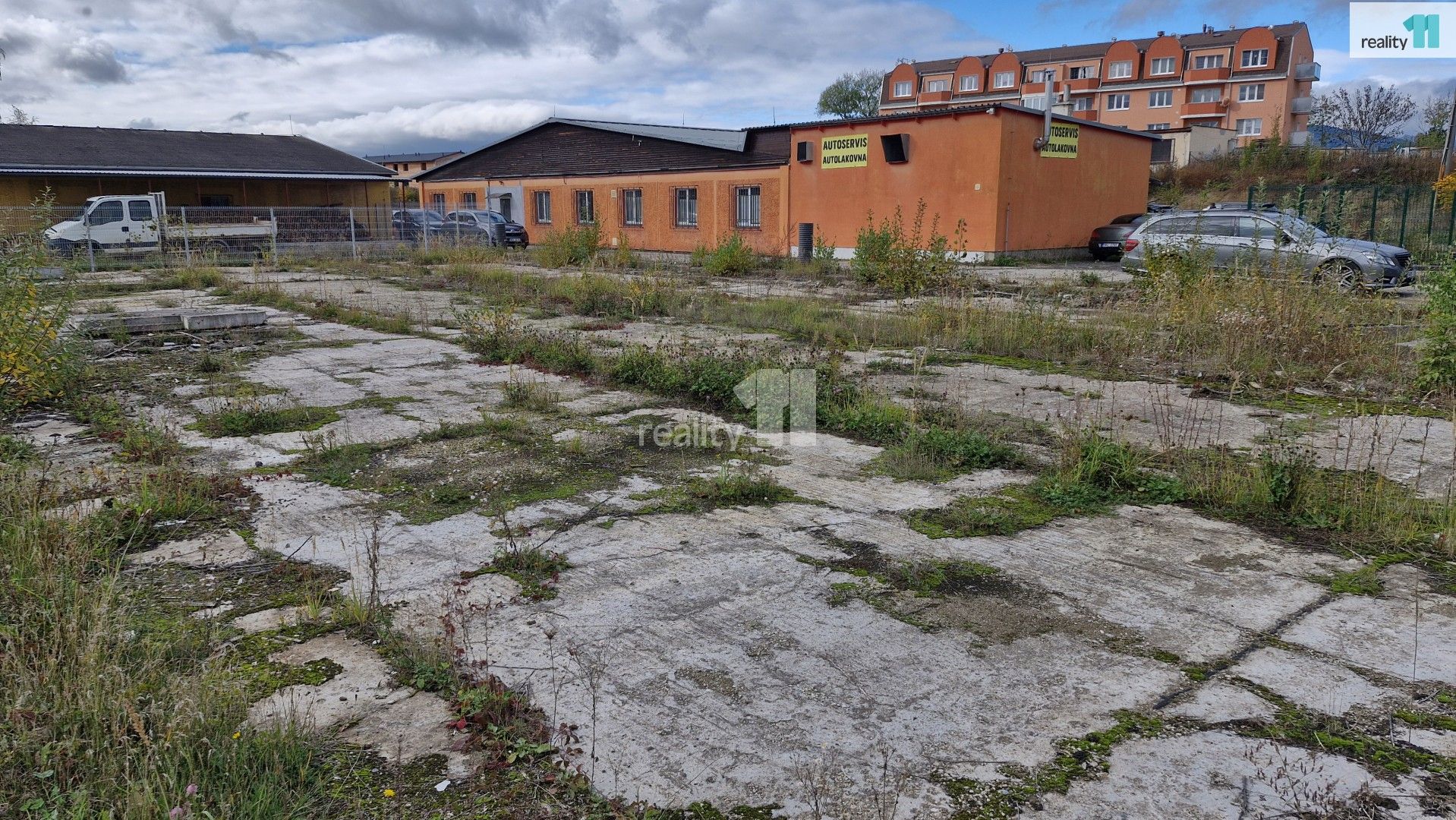 Prodej pozemku 757 m² - foto 1