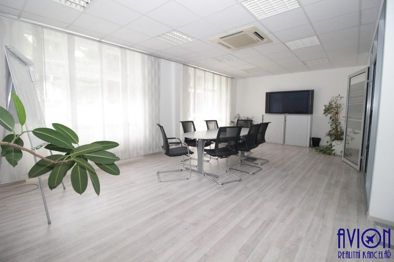 Pronájem komerčního prostoru 103 m² - foto 5
