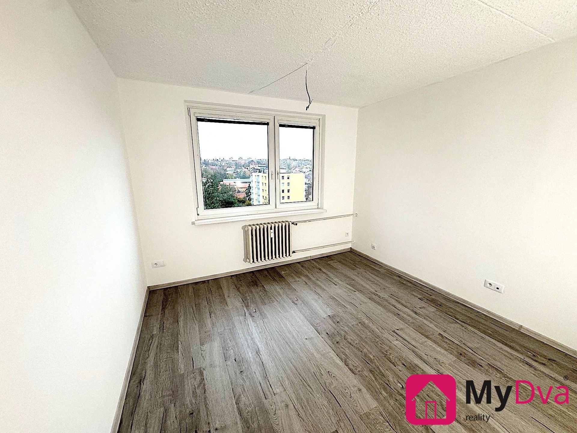 Pronájem bytu 1+1 32 m² - foto 4