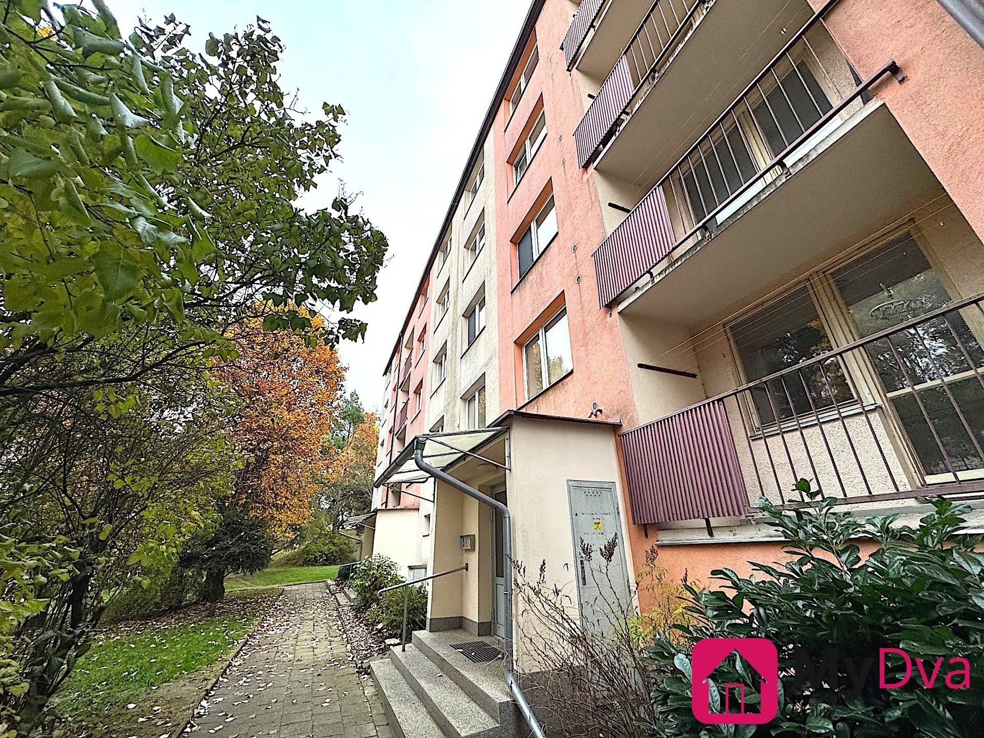 Pronájem bytu 1+1 32 m² - foto 10