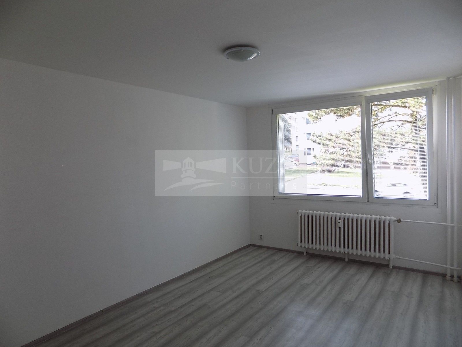 Pronájem bytu 2+kk 44 m² - foto 2