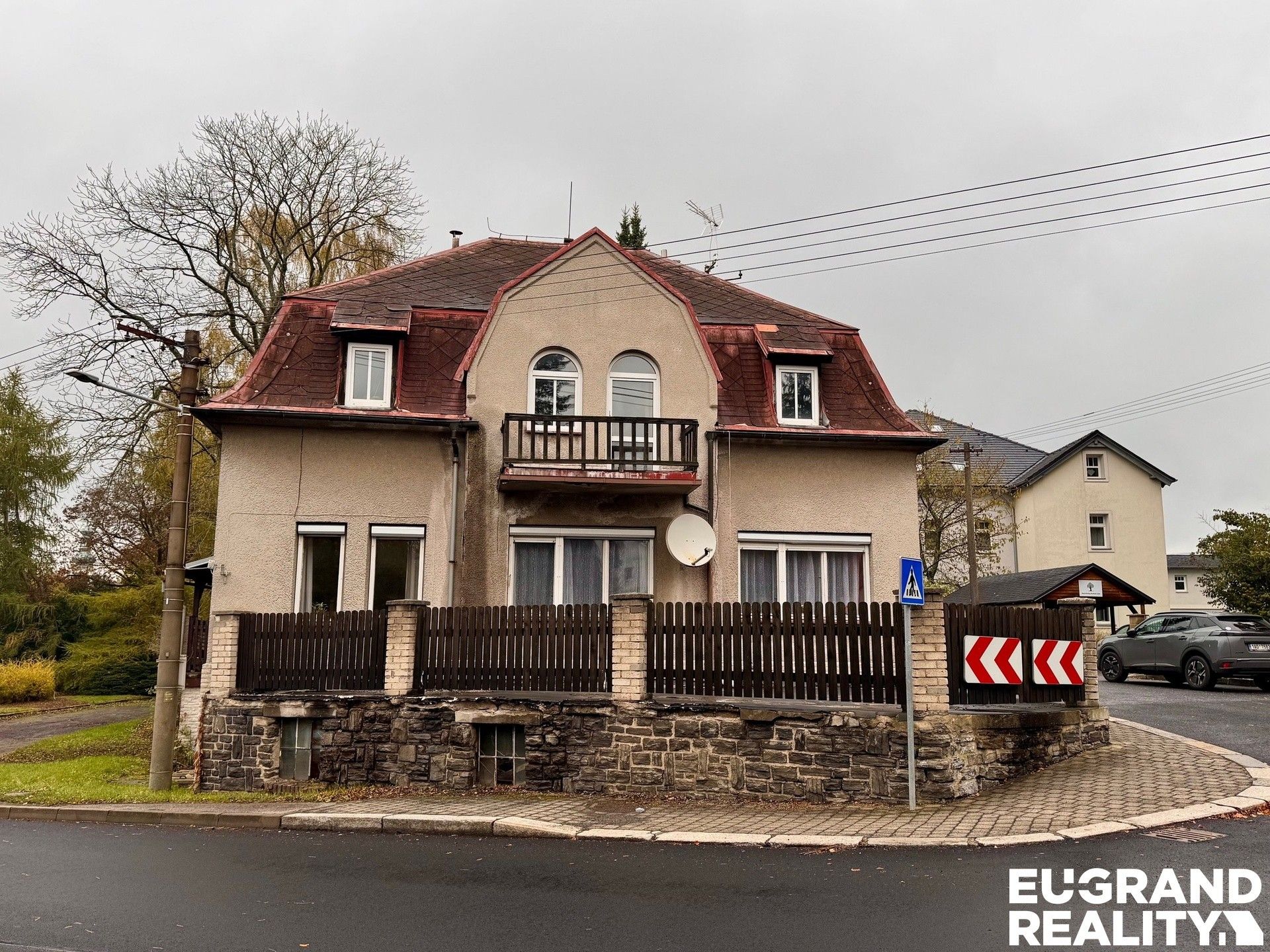 Prodej domu 180 m² - foto 1
