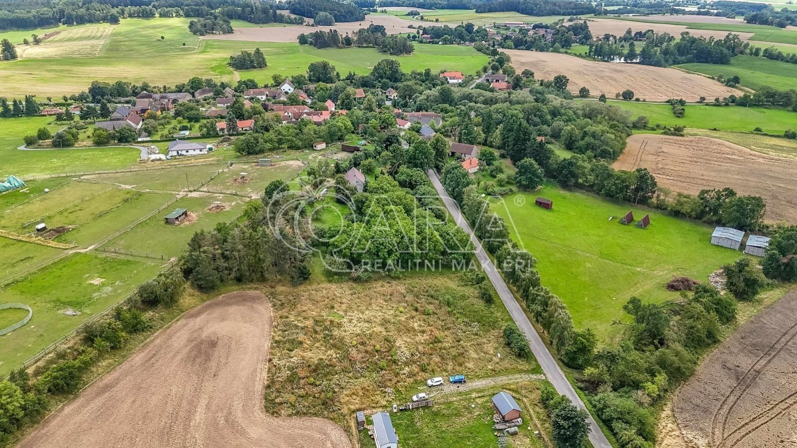 Prodej pozemku 1760 m² - foto 4
