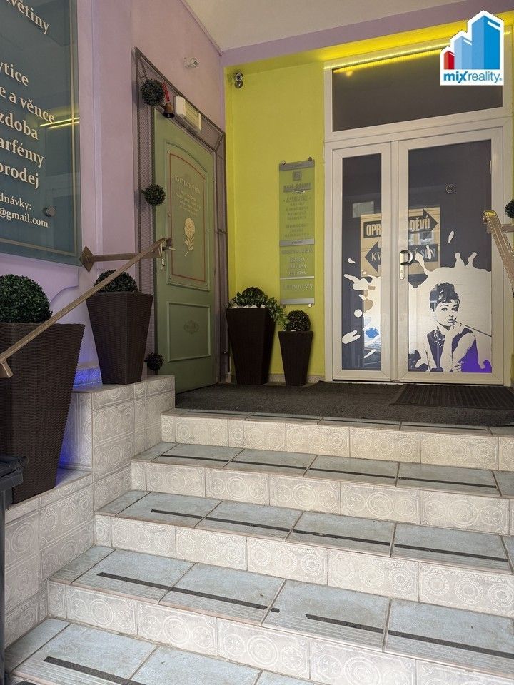 Pronájem komerčního prostoru 70 m² - foto 3