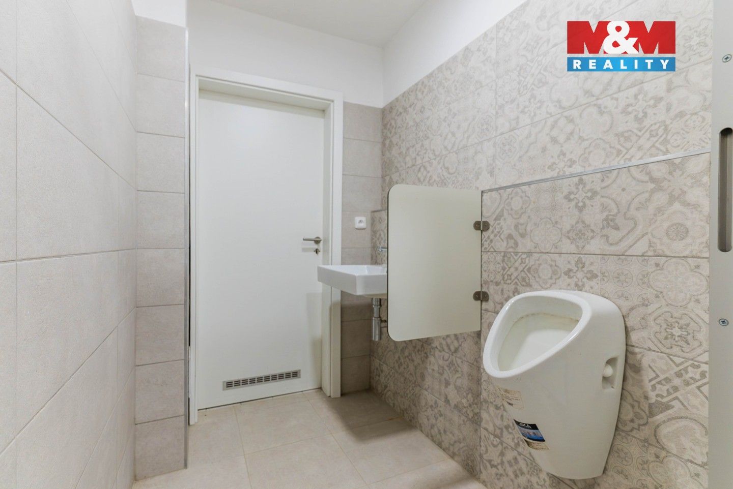 Prodej nemovitosti 43 m² - foto 12
