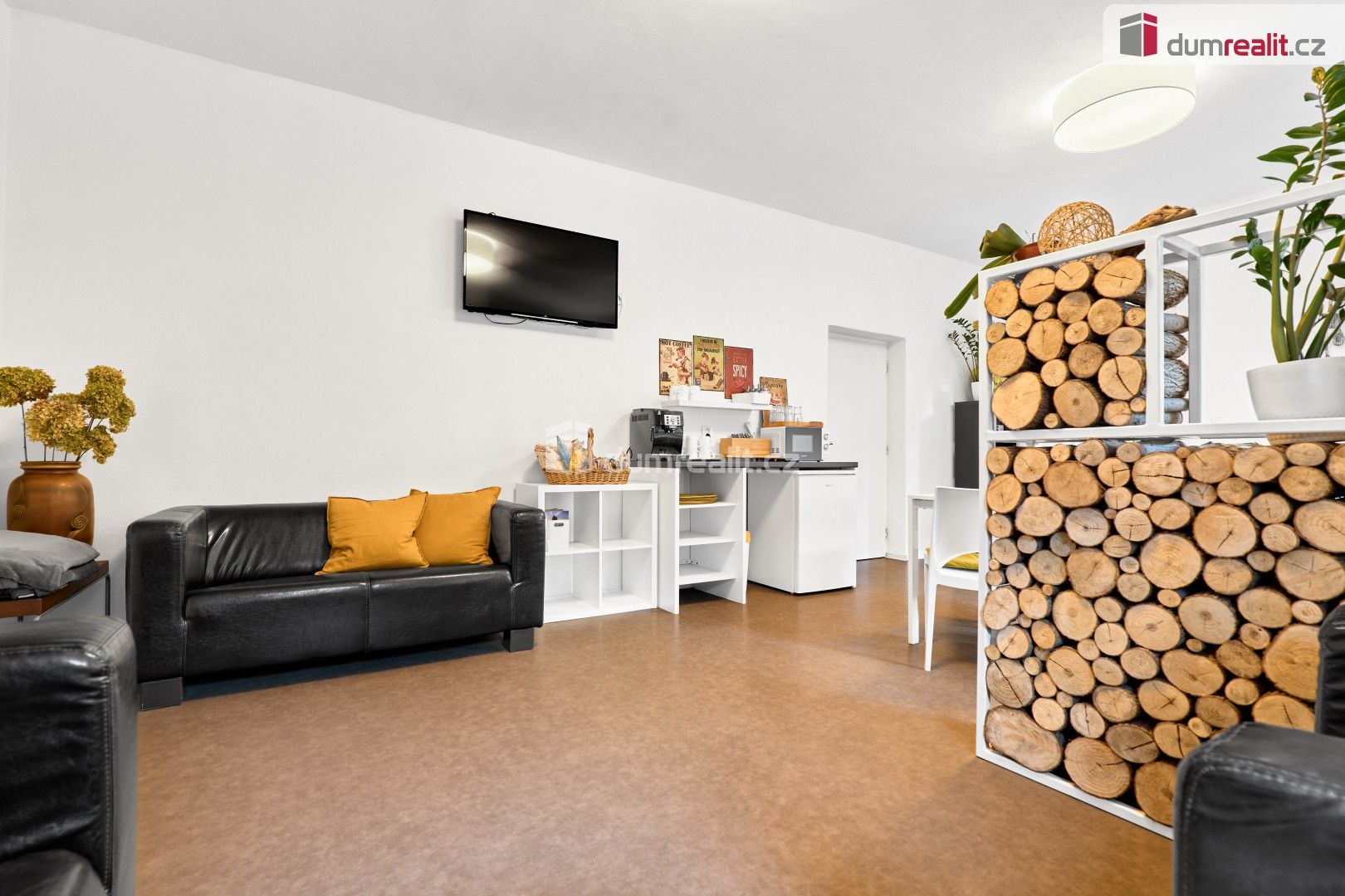 Prodej komerčního prostoru 1526 m² - foto 10