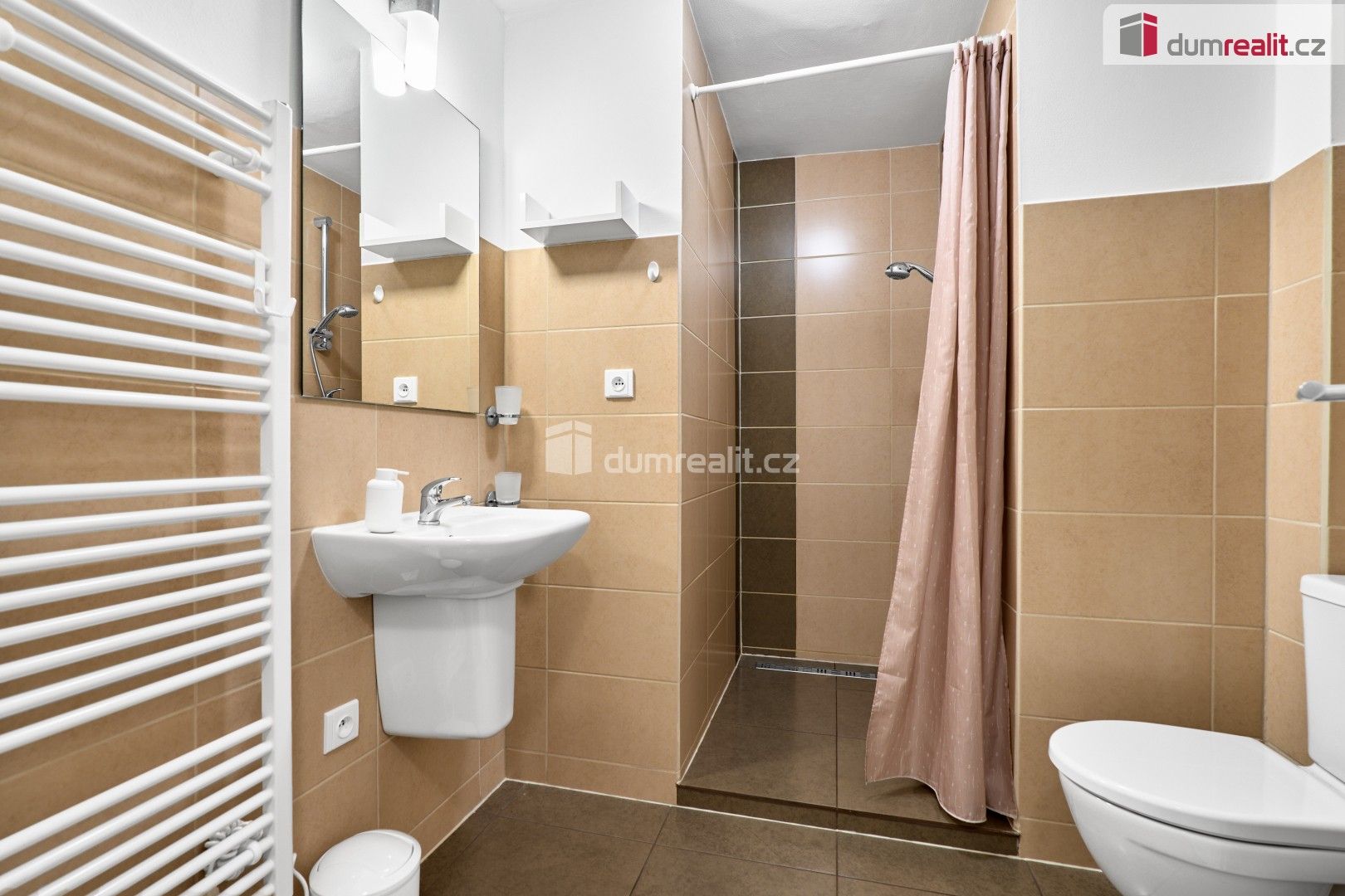 Prodej komerčního prostoru 1526 m² - foto 14