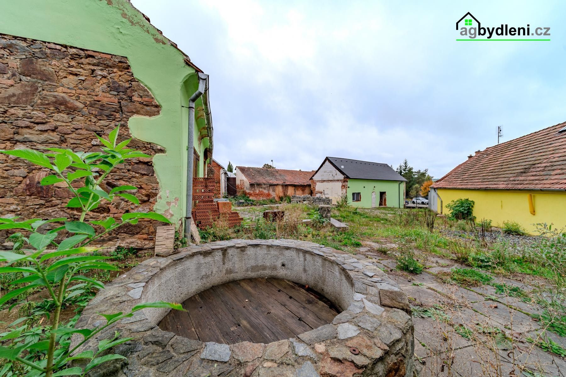Prodej nemovitosti 305 m² - foto 21