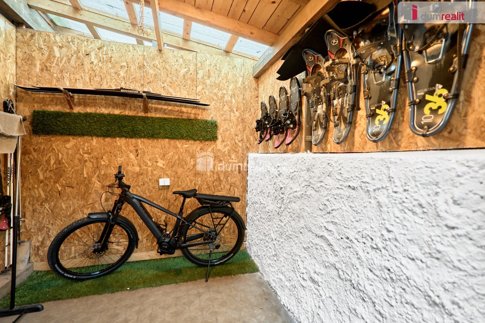 Prodej komerčního prostoru 1526 m² - foto 27