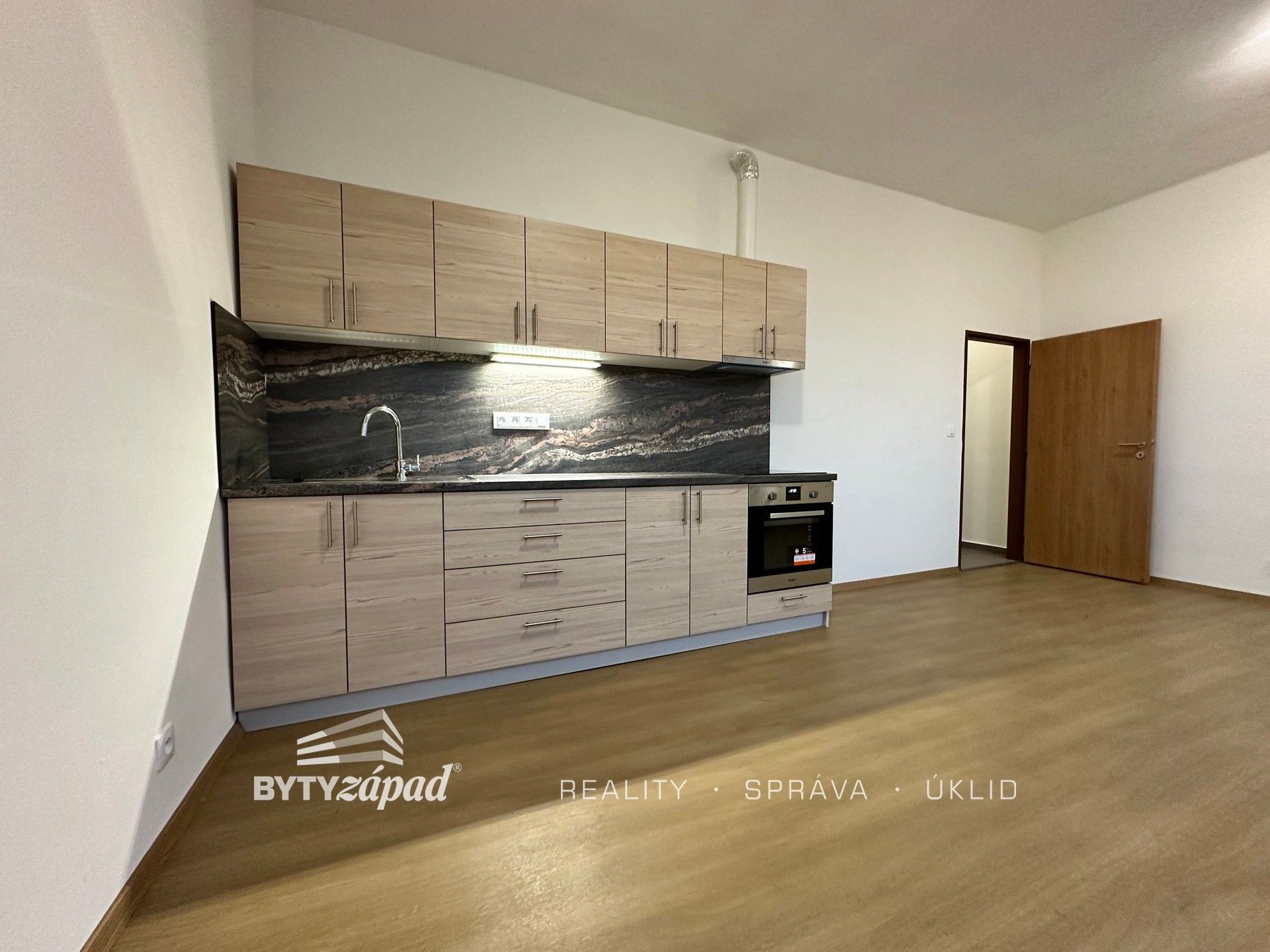 Prodej bytu 2+kk 46 m² - foto 2