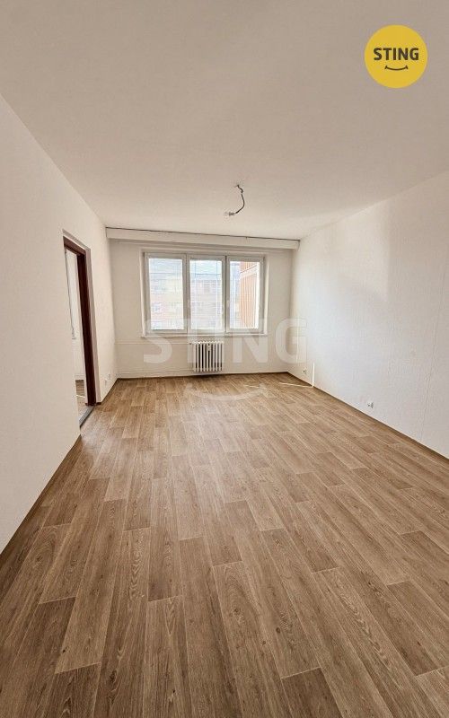 Pronájem bytu 3+1 68 m² - foto 15