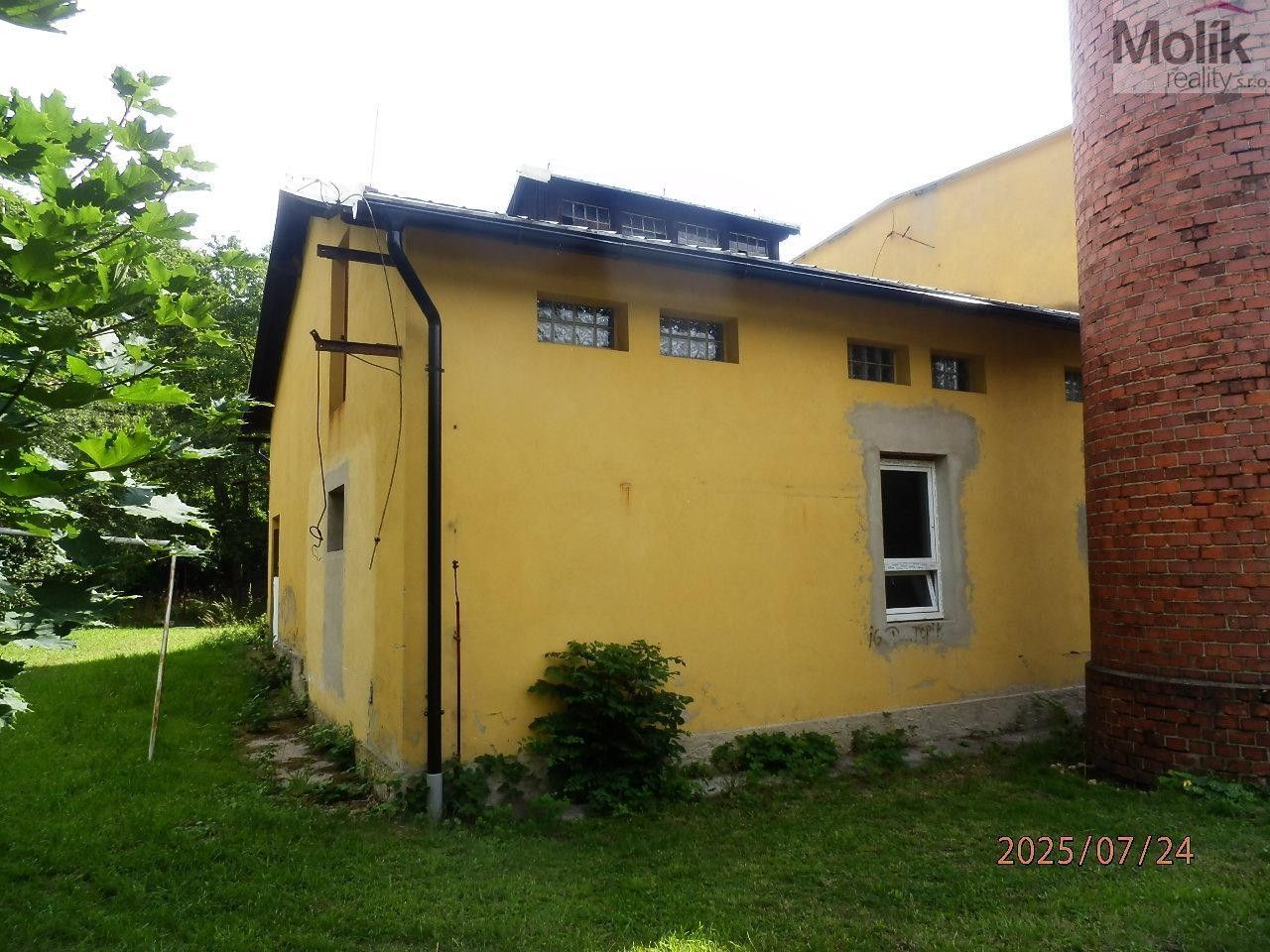 Prodej nemovitosti 1300 m² - foto 21