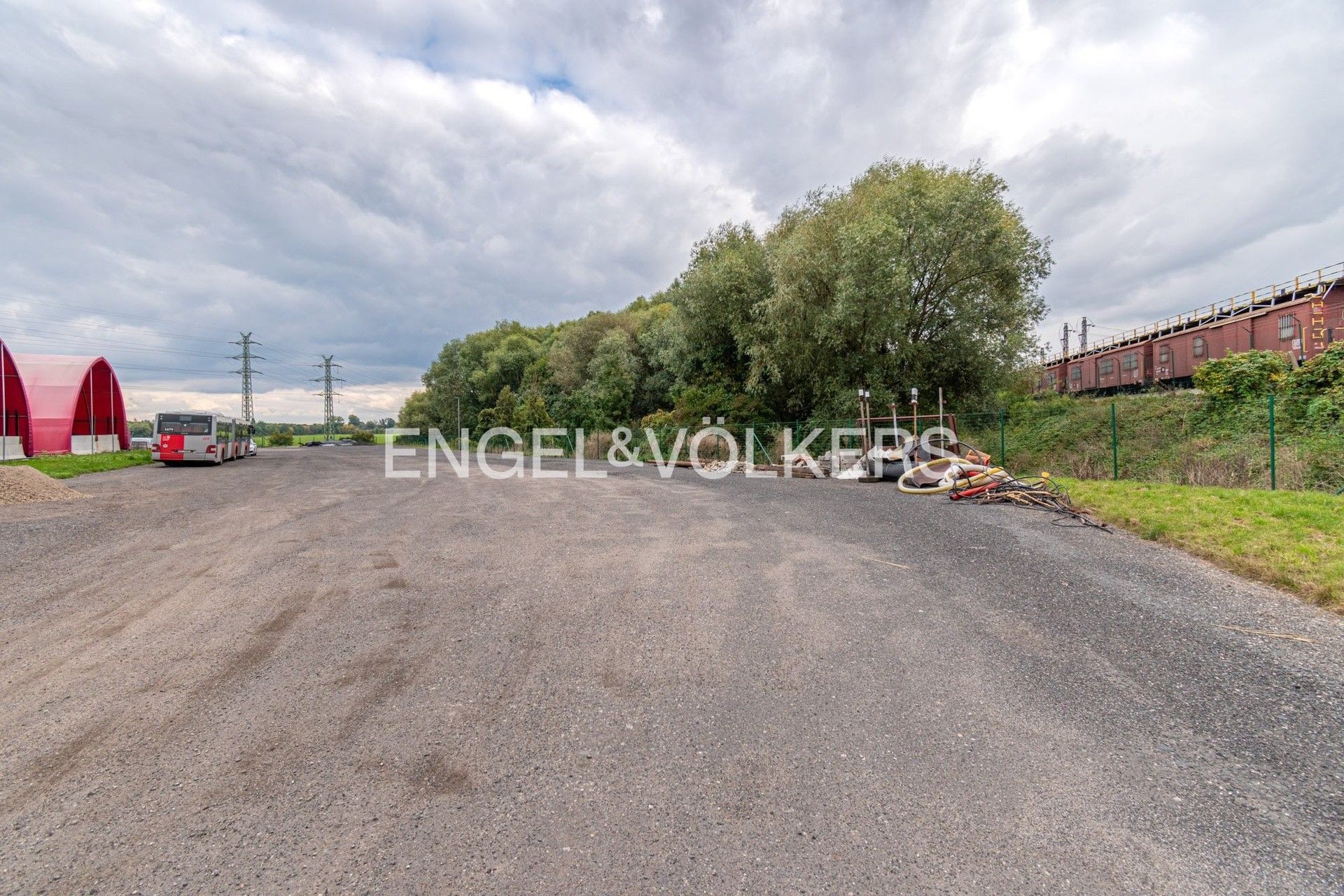 Pronájem pozemku 4050 m² - foto 6