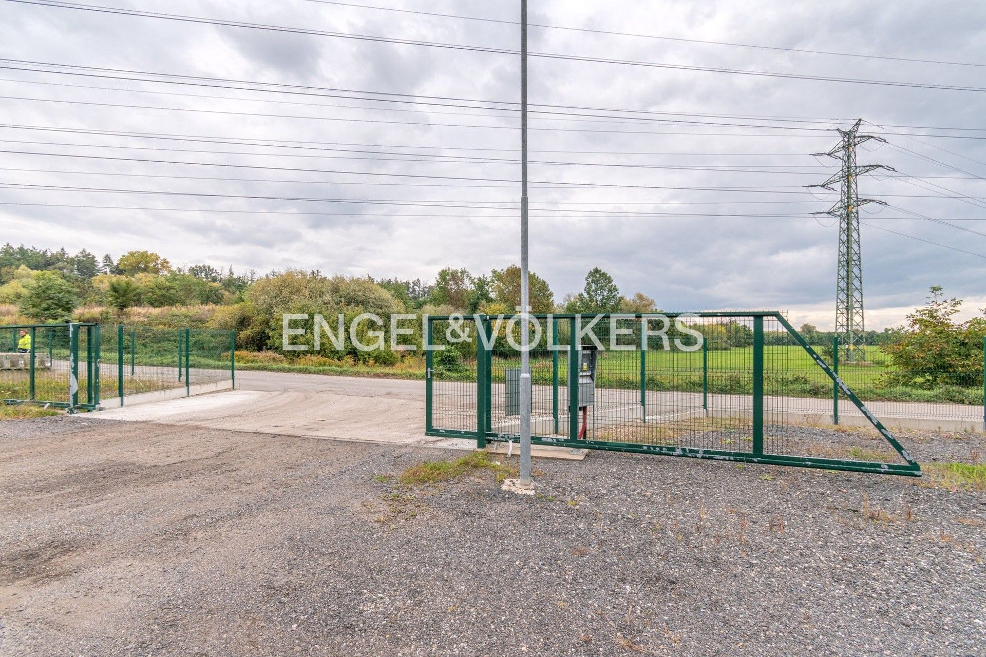 Pronájem pozemku 4050 m² - foto 9