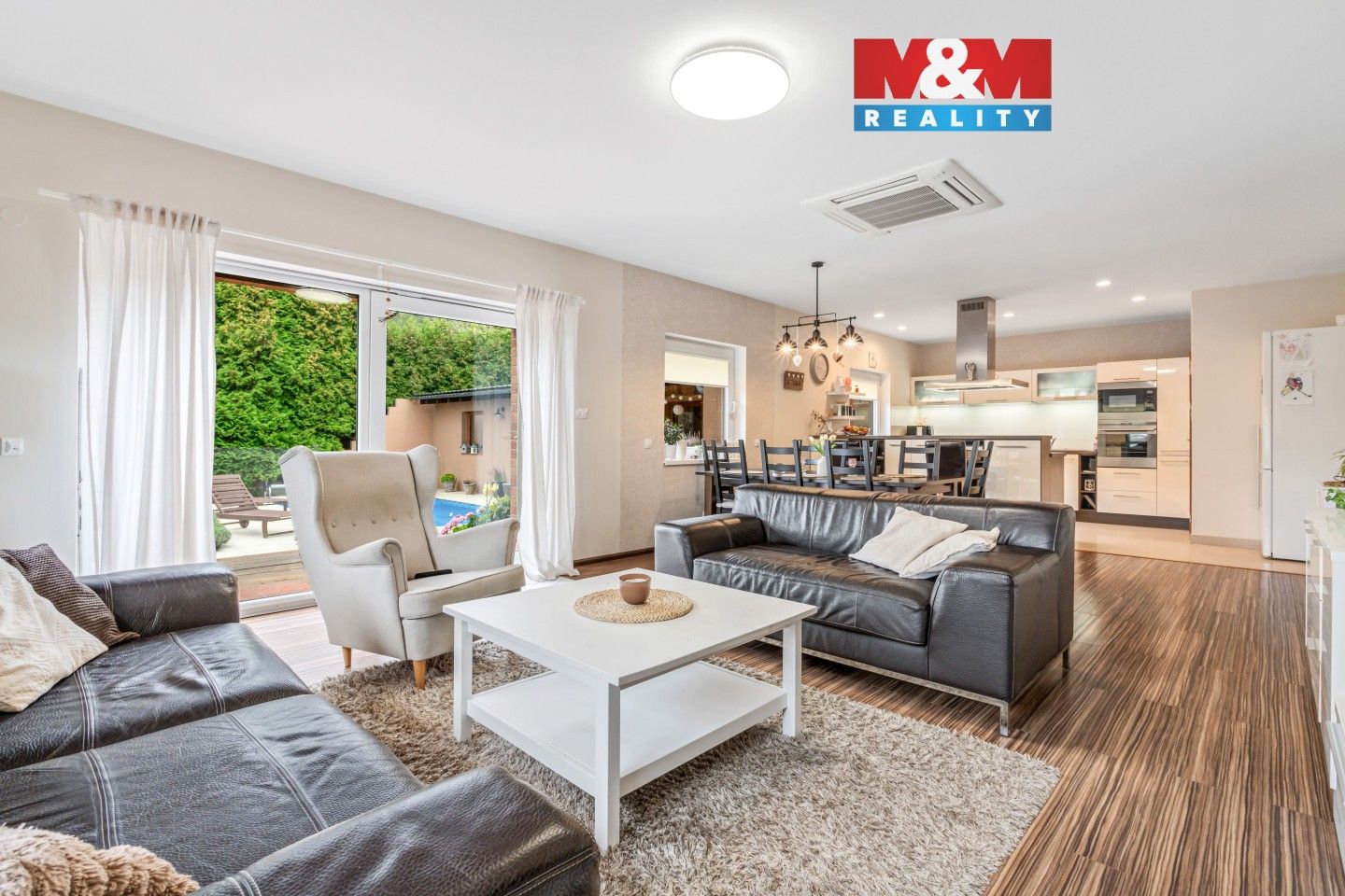 Prodej domu 252 m² - foto 1