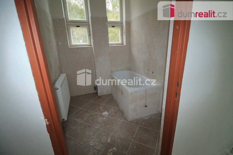 Prodej komerčního prostoru 2000 m² - foto 16