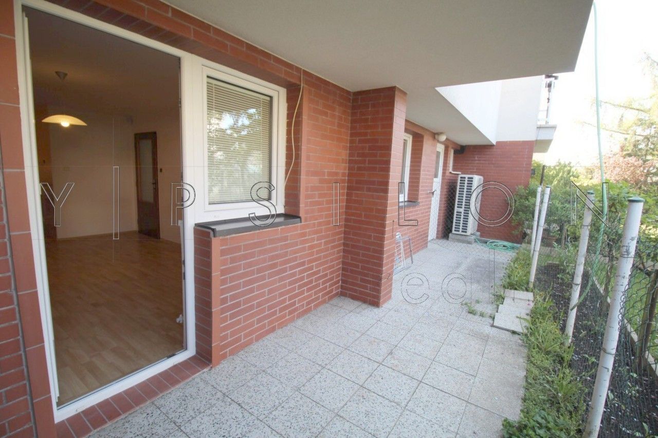 Pronájem bytu 2+kk 45 m² - foto 12