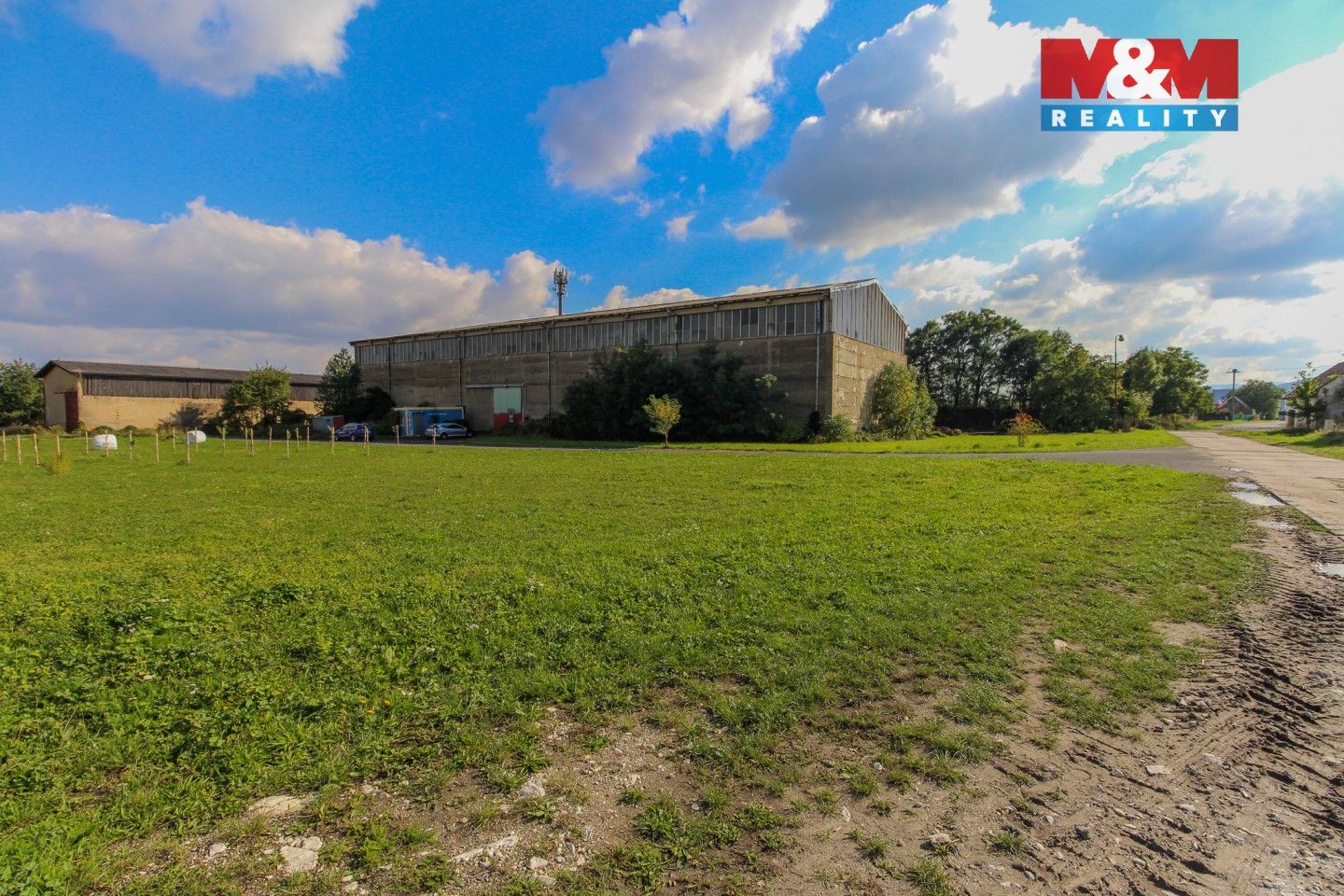 Prodej komerčního prostoru 1220 m² - foto 8
