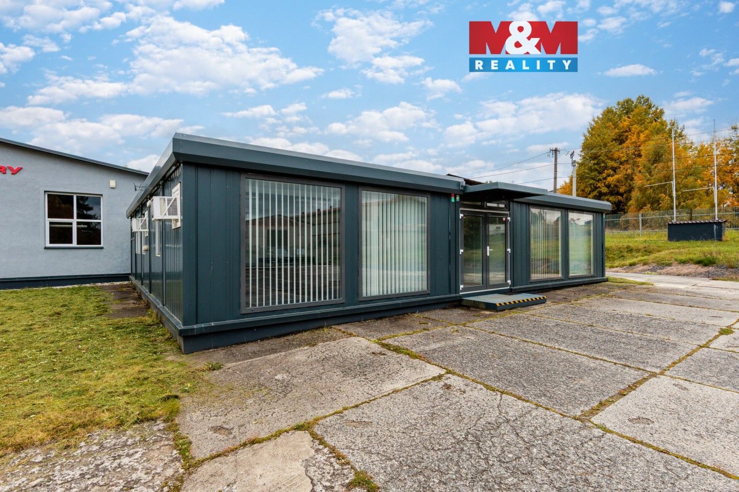 Prodej nemovitosti 165 m² - foto 1