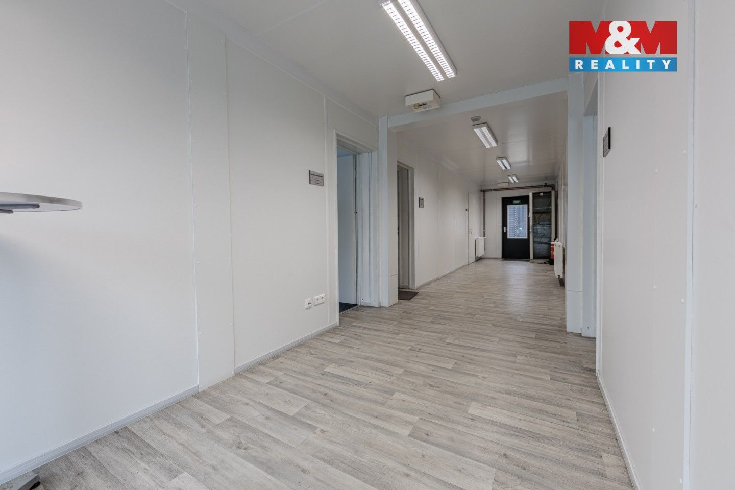 Prodej nemovitosti 165 m² - foto 5
