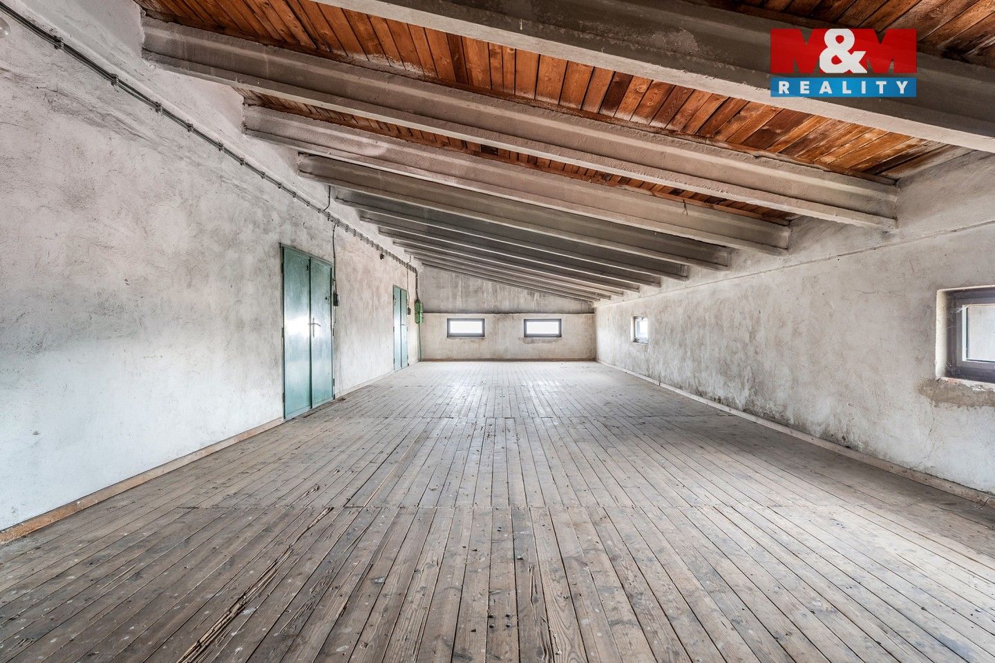 Prodej komerčního prostoru 2000 m² - foto 14