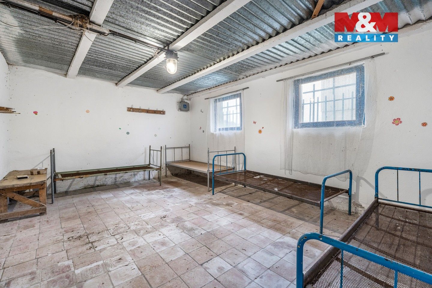 Prodej komerčního prostoru 2000 m² - foto 20
