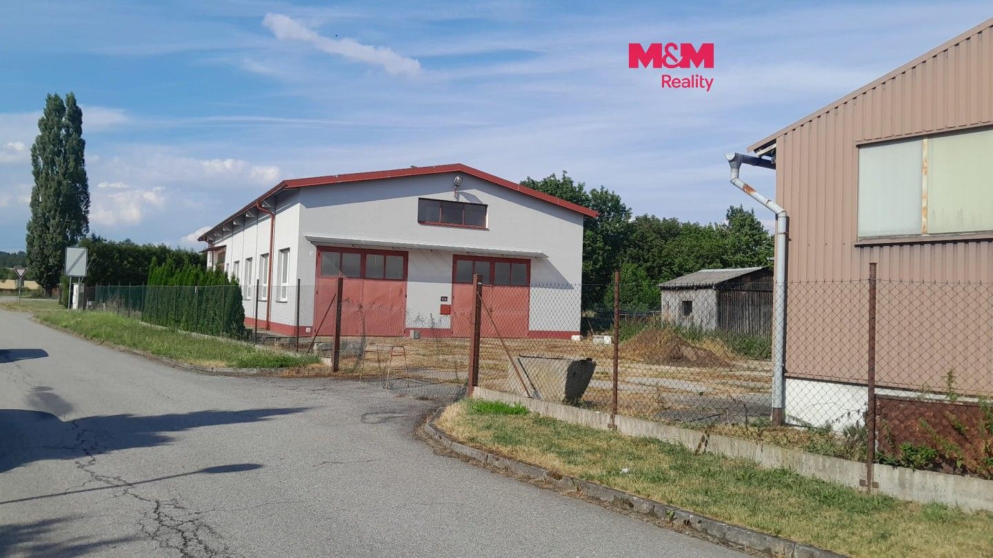 Prodej komerčního prostoru 480 m² - foto 1