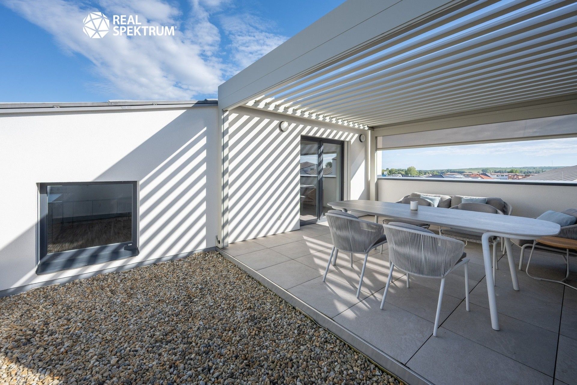 Prodej bytu 2+kk 66 m² - foto 4