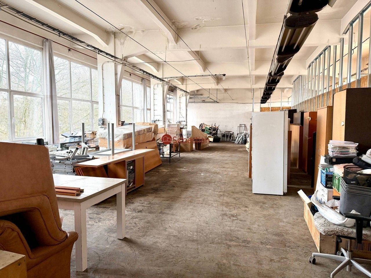 Pronájem komerčního prostoru 1000 m² - foto 4