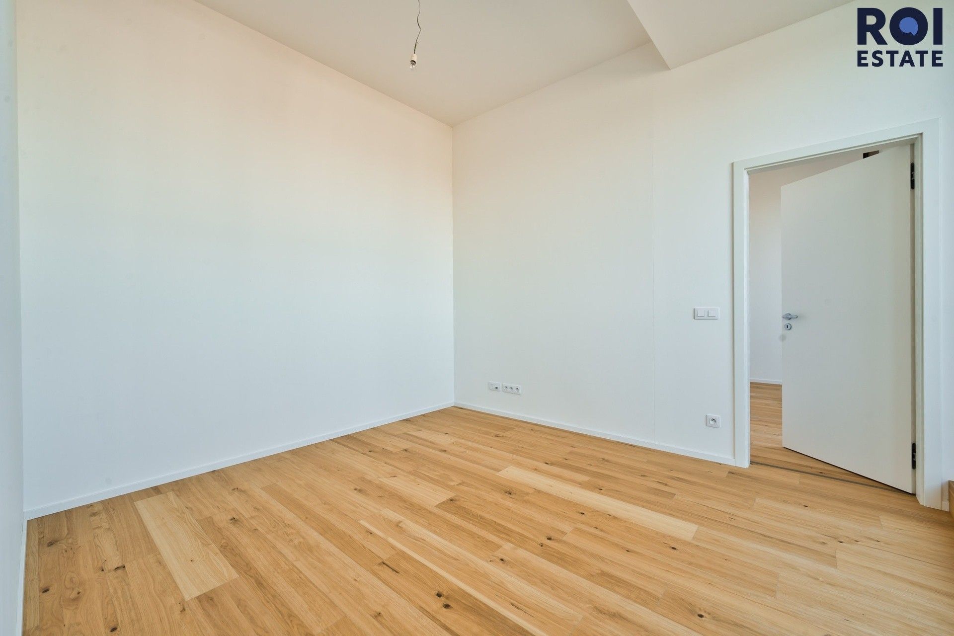 Pronájem bytu 2+kk 65 m² - foto 12