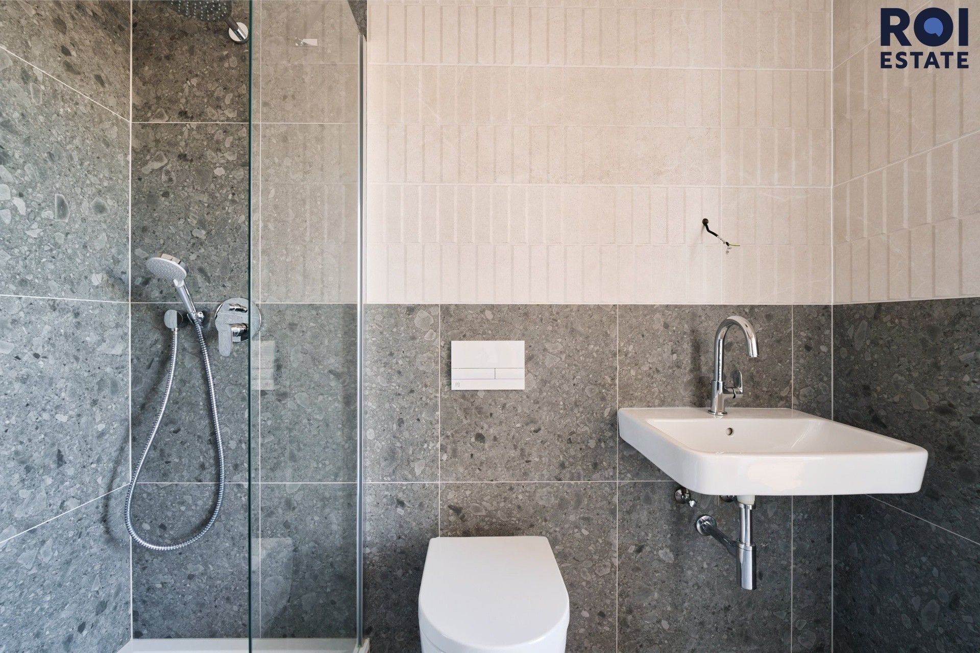 Pronájem bytu 2+kk 65 m² - foto 24