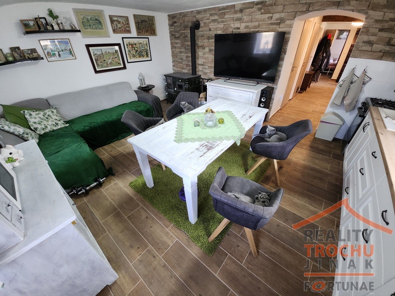 Prodej domu 160 m² - foto 3