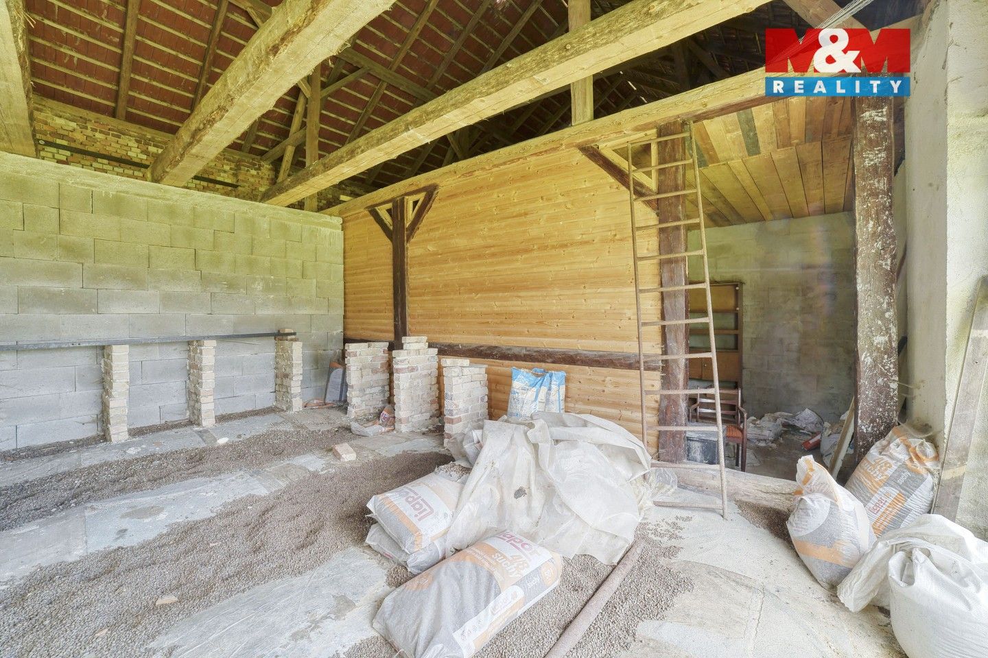 Prodej komerčního prostoru 240 m² - foto 5