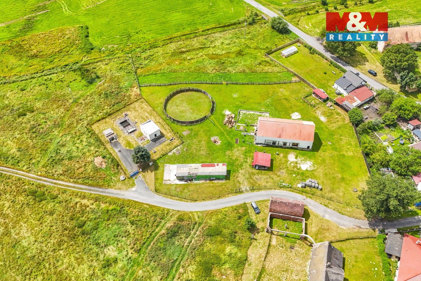 Prodej komerčního prostoru 240 m² - foto 19