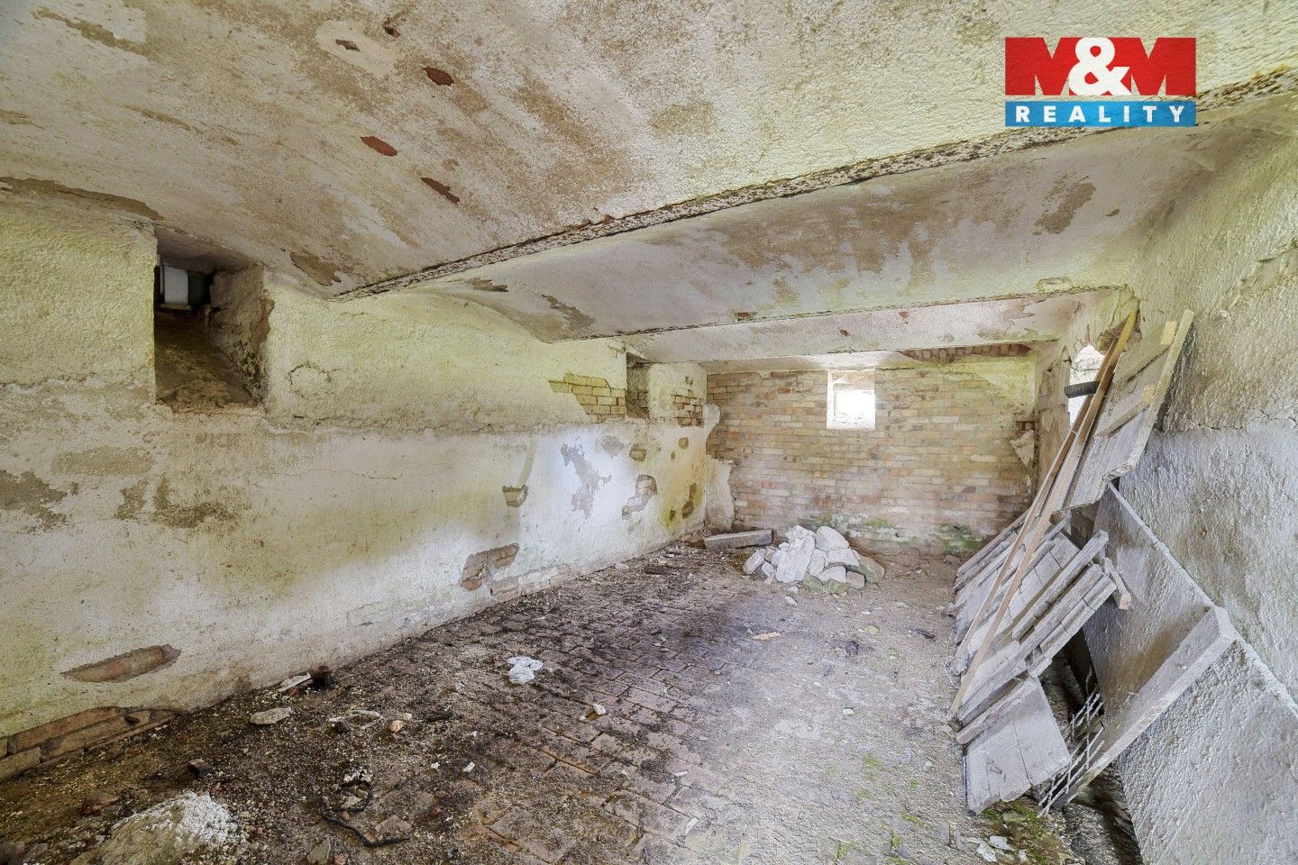 Prodej komerčního prostoru 240 m² - foto 22