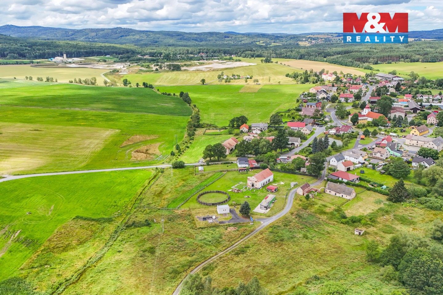 Prodej komerčního prostoru 240 m² - foto 29