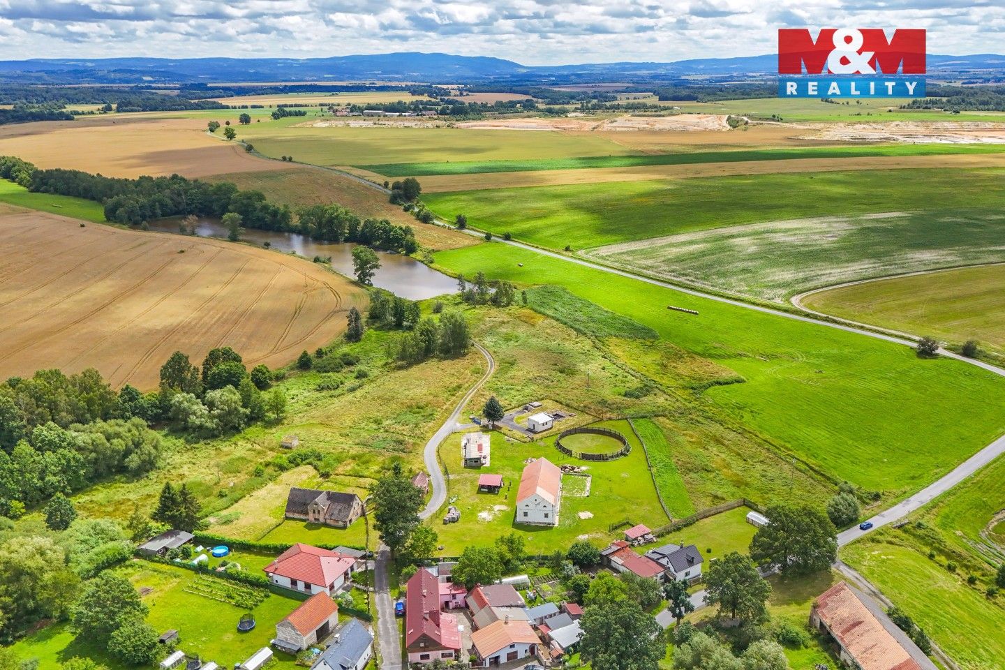 Prodej komerčního prostoru 240 m² - foto 27
