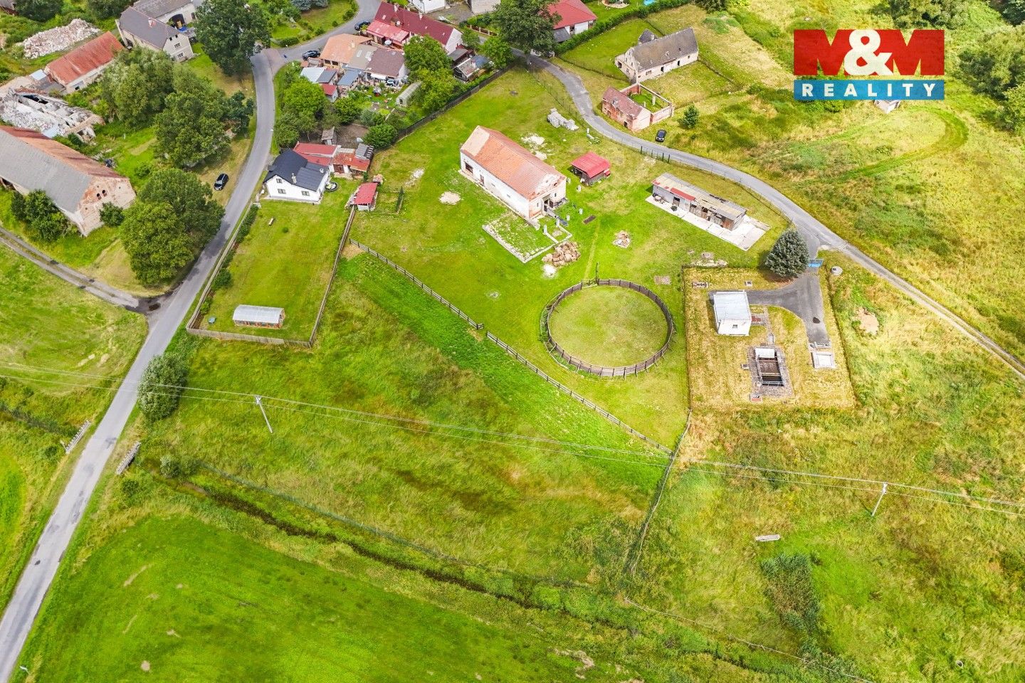 Prodej komerčního prostoru 240 m² - foto 32