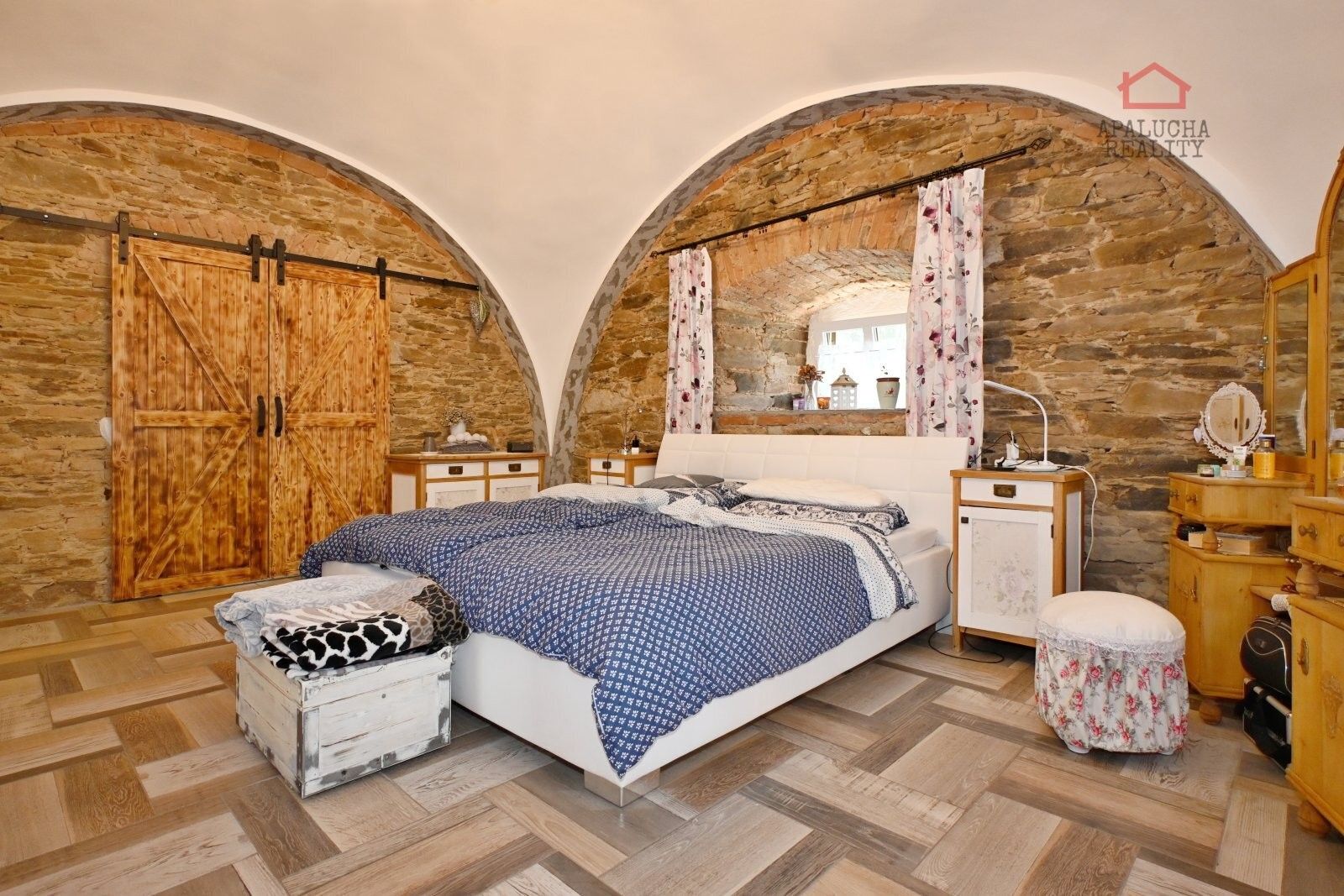 Prodej nemovitosti 189 m² - foto 6