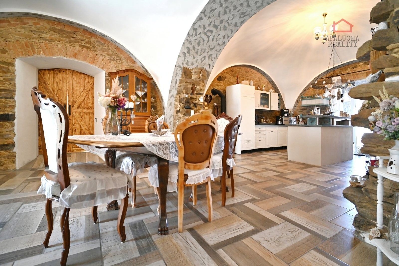 Prodej nemovitosti 189 m² - foto 15