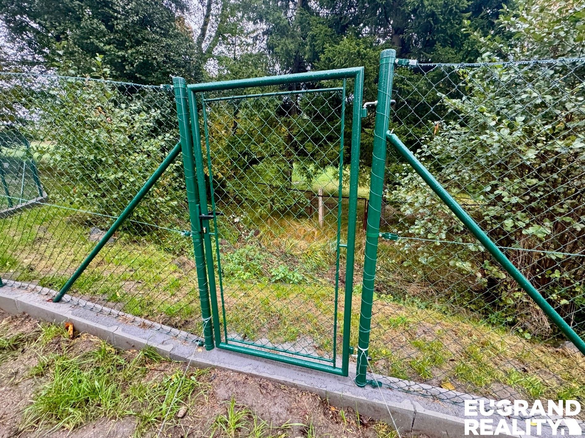 Pronájem pozemku 250 m² - foto 4